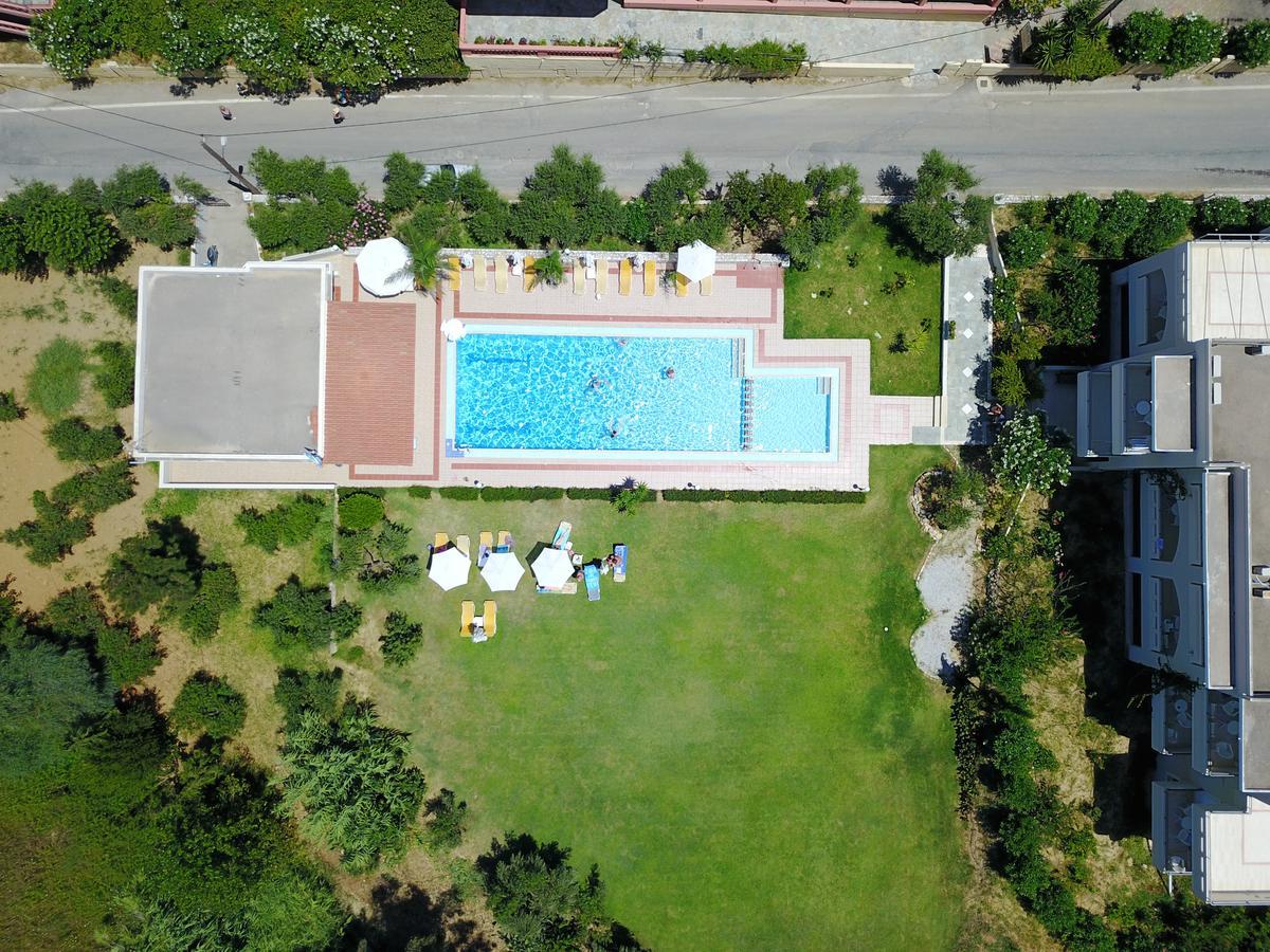 Merabello Apartments Agia Marina  Luaran gambar